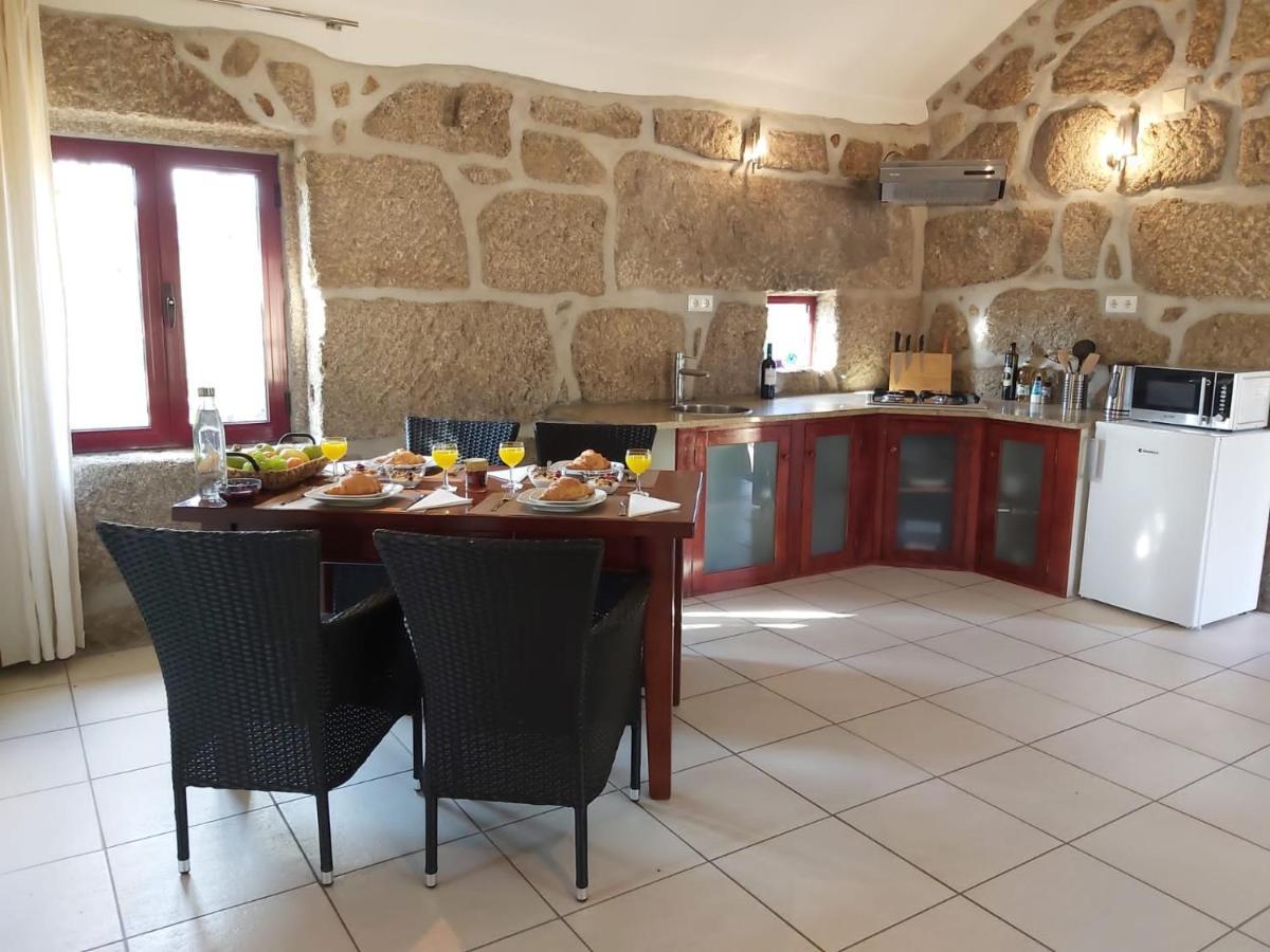 Apartamento Quinta Da Adarnela Lagares da Beira Exterior foto