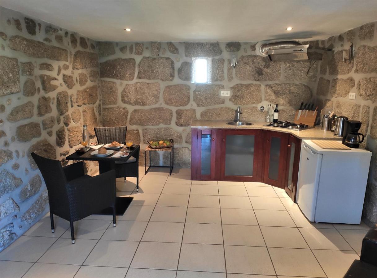 Apartamento Quinta Da Adarnela Lagares da Beira Exterior foto