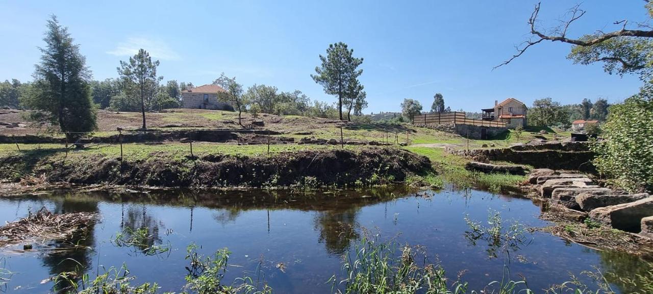 Apartamento Quinta Da Adarnela Lagares da Beira Exterior foto
