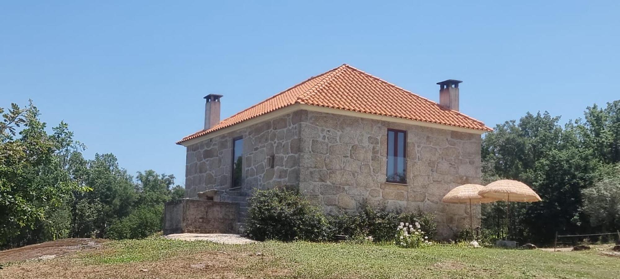 Apartamento Quinta Da Adarnela Lagares da Beira Exterior foto