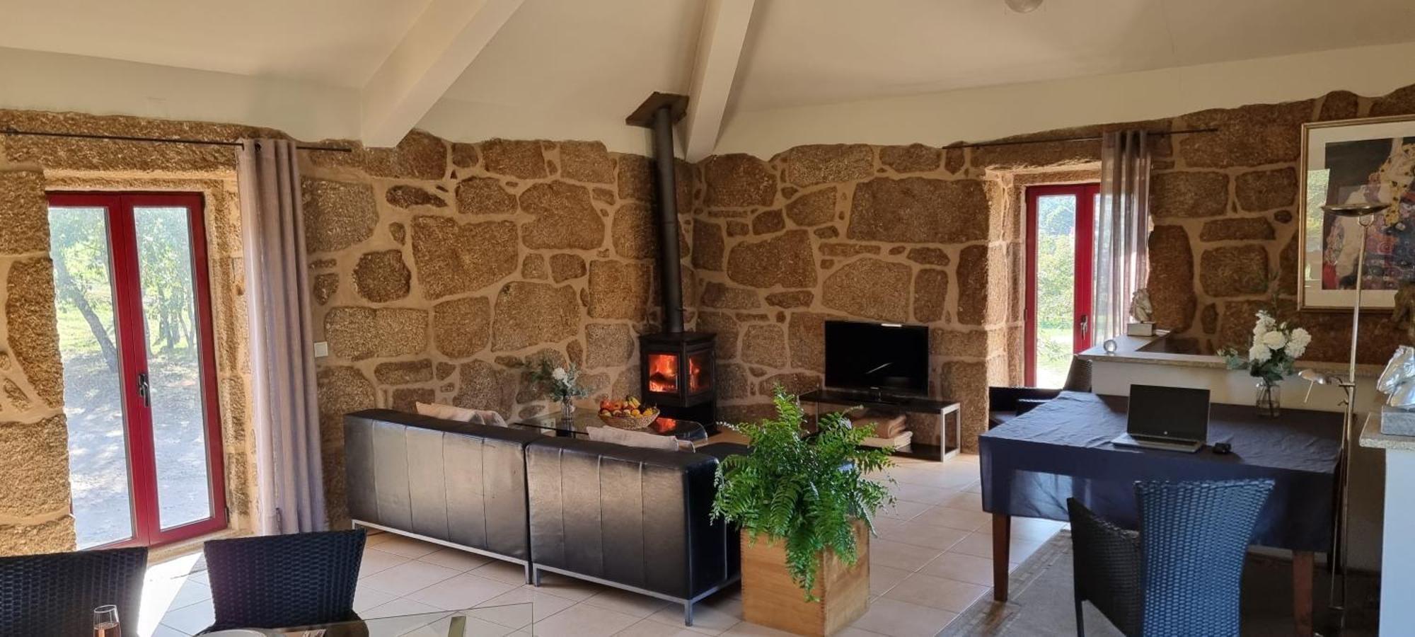 Apartamento Quinta Da Adarnela Lagares da Beira Exterior foto