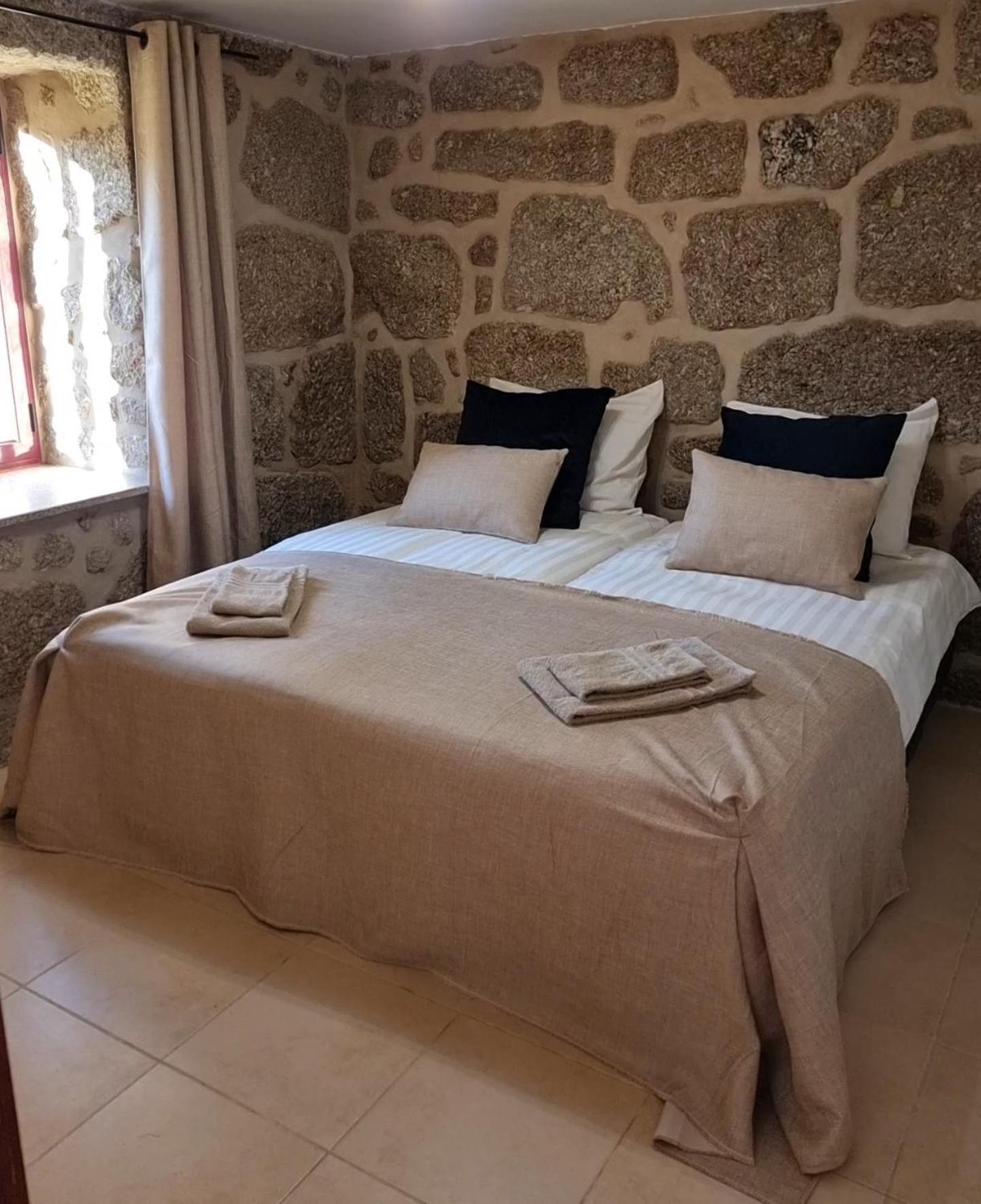 Apartamento Quinta Da Adarnela Lagares da Beira Exterior foto